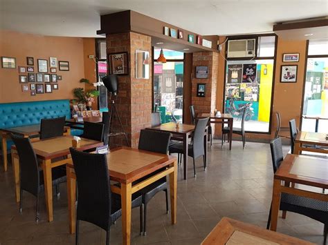 Best breakfast restaurants in Iloilo City, summer 2024.
